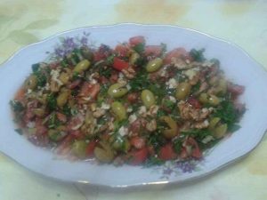 Zeytin salatası